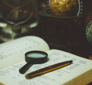 ehTThe usefulness of useless knowledge scaled